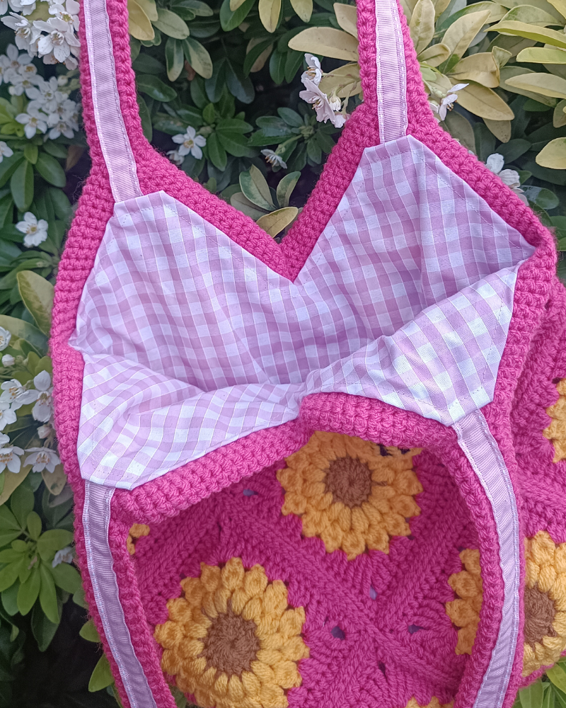 Sunflowers & bees pink crochet granny square tote