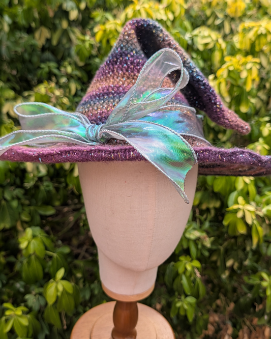 Dark kaleidoscope witch hat