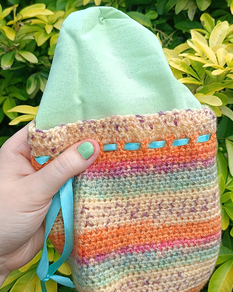 Medium dice drawstring bag