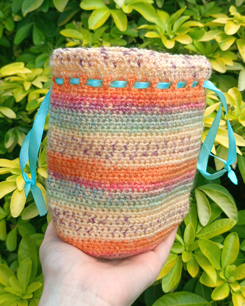 Medium dice drawstring bag