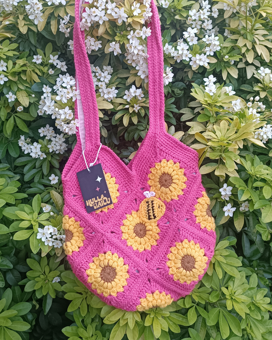 Sunflowers & bees pink crochet granny square tote