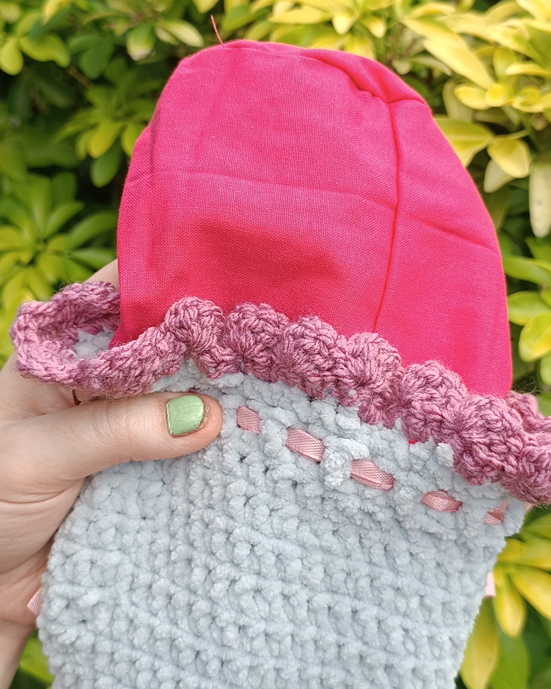 Medium dice drawstring bag